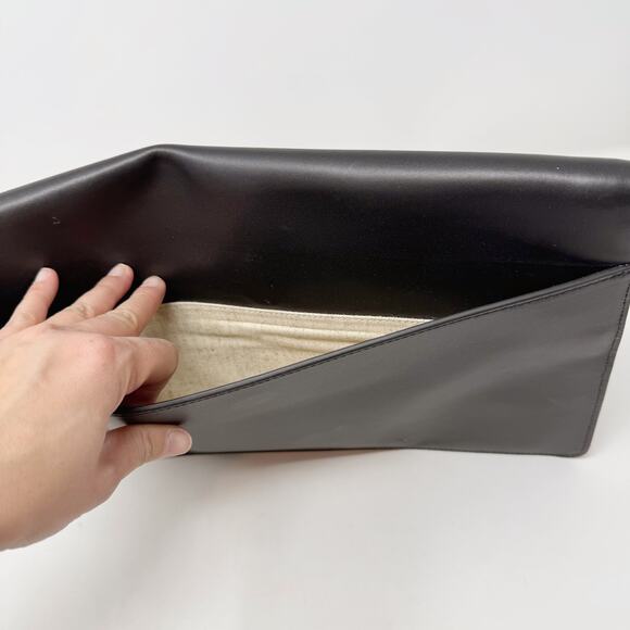 Mark And Graham Black Cream Leather Envelope Clutch Bag Purse Foldover 8" x 13" - Picture 7 of 9